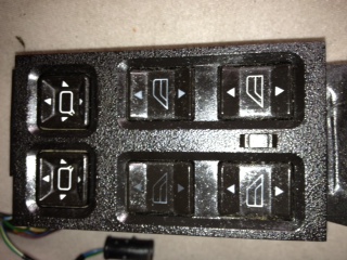 Window/mirror switch pack